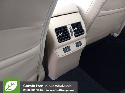 Used 2017 Subaru Outback 2.5i Limited image 27