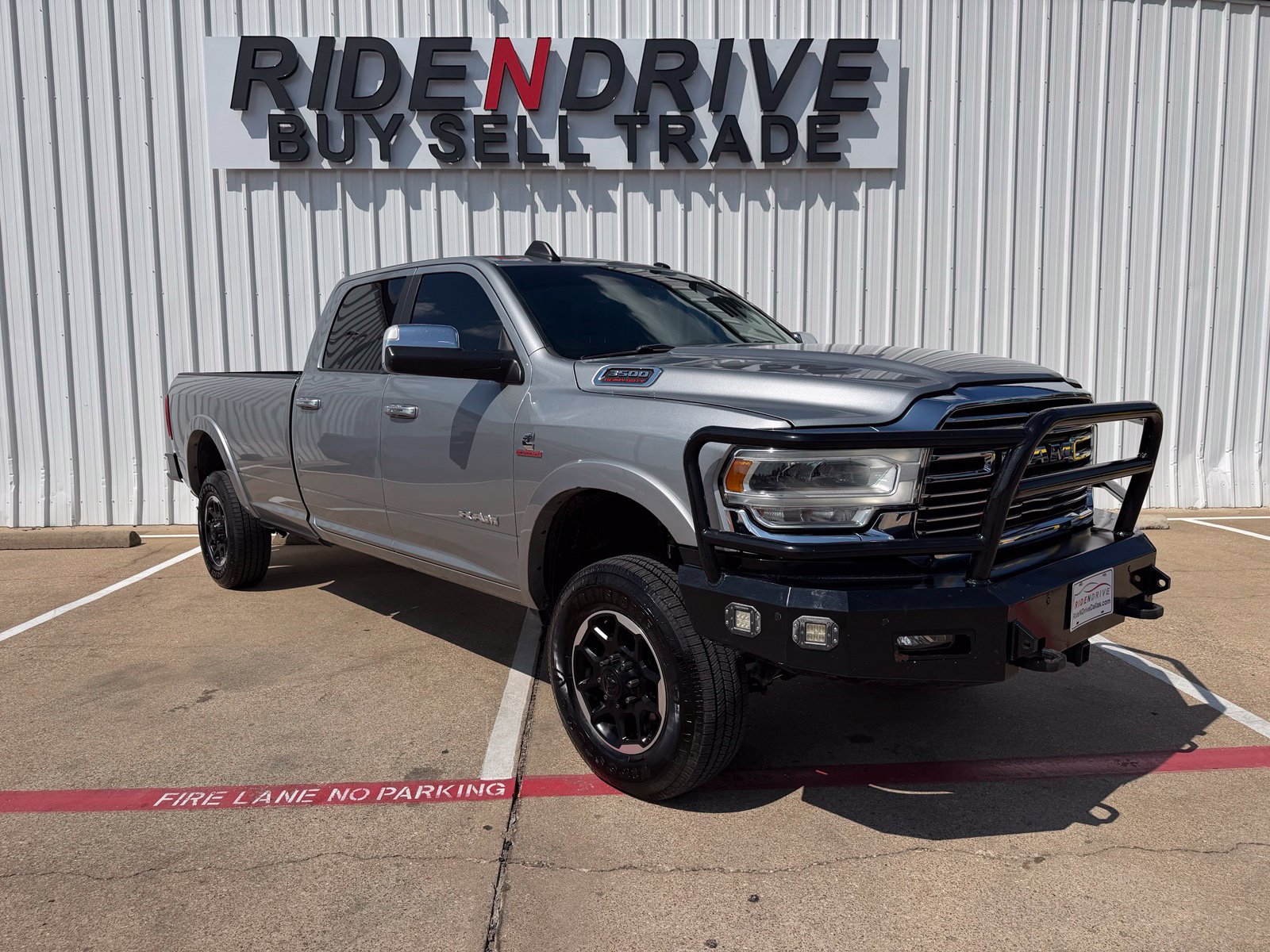 Used 2021 RAM 3500 Laramie AWD/4WD image 9