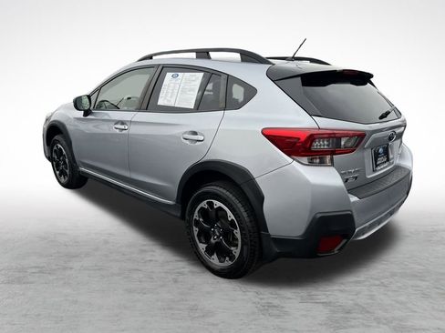 Used 2023 Subaru Crosstrek 2.0i image 5