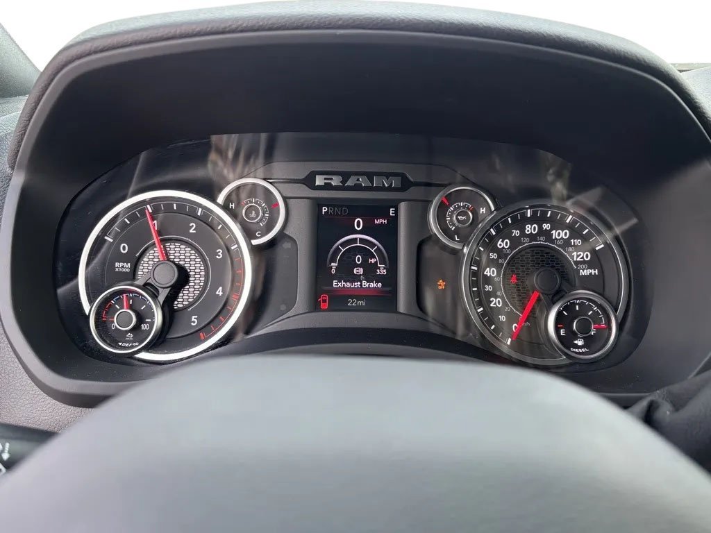 New 2026 RAM 2500 Big Horn AWD/4WD image 16