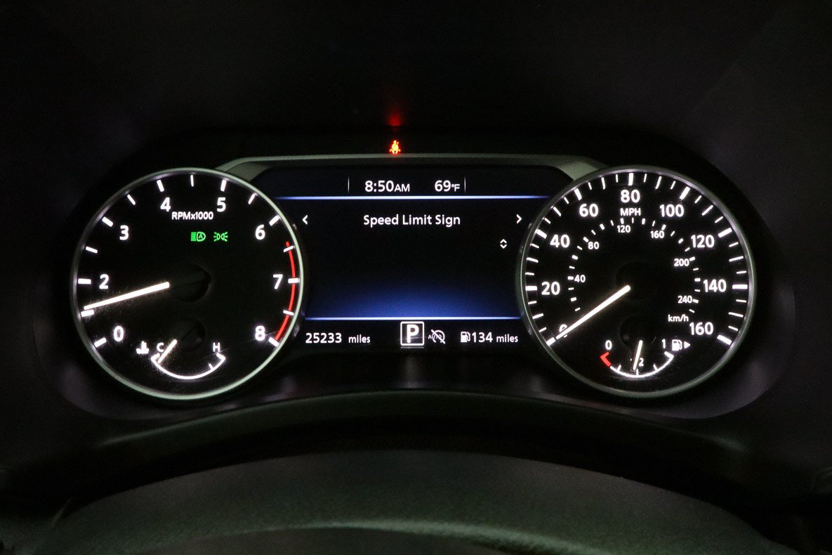 Used 2025 Nissan Sentra SV FWD image 25