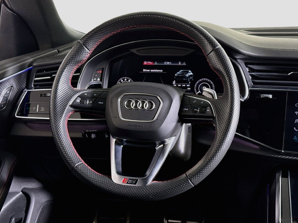 Used 2023 Audi RS Q8 AWD/4WD image 10