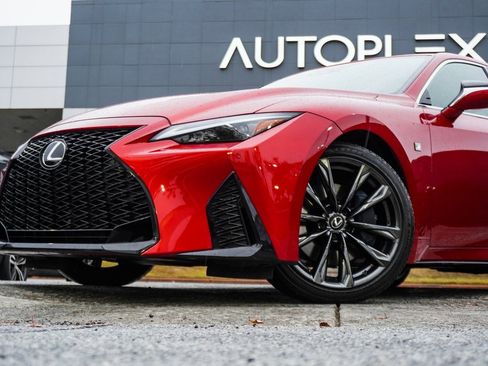 Used 2022 Lexus IS 350 F Sport image 2