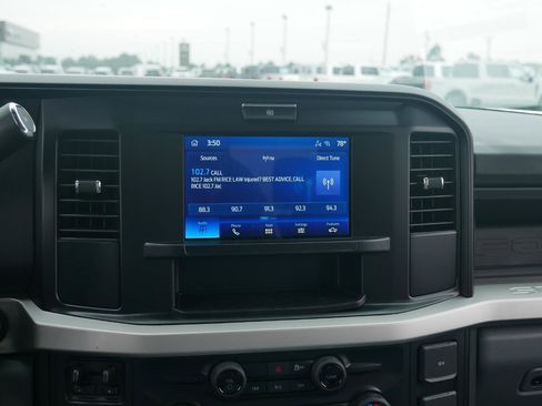 New 2025 Ford F250 XL w/ XL Chrome Package RWD image 73