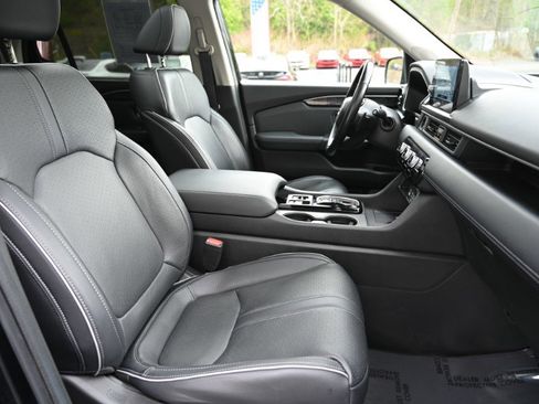Used 2023 Honda Pilot Elite image 25