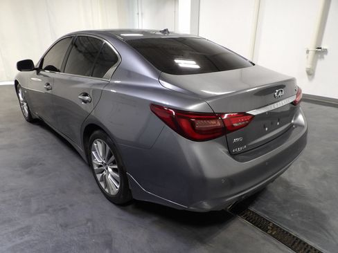 Used 2018 INFINITI Q50 Luxe w/ Essential Package (3.0T Luxe) AWD/4WD image 6
