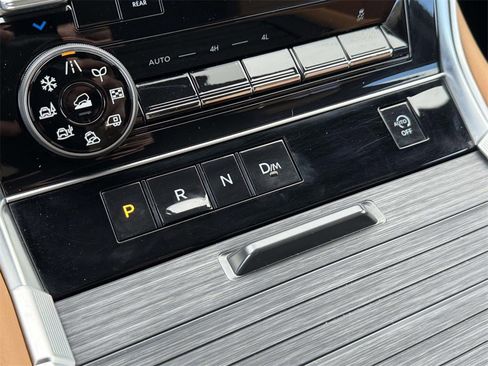 Certified 2025 Nissan Armada SL w/ Captain's Chari Seat Package image 14