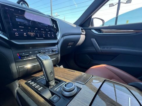 Used 2023 Maserati Ghibli GT image 47