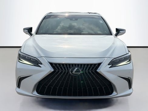 Used 2024 Lexus ES 350 Ultra Luxury w/ Accessory Package (Z2) FWD image 8