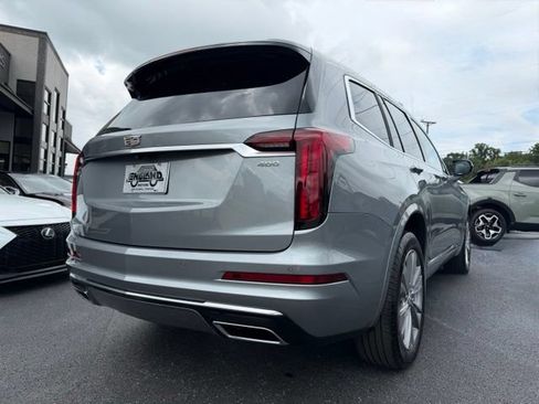 Used 2024 Cadillac XT6 Premium Luxury w/ LPO, Floor Liner Package AWD/4WD image 21