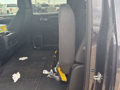 Used 2023 Chevrolet Silverado 1500 RST image 9