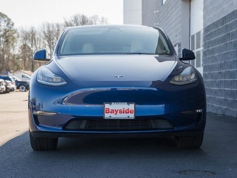 Used 2021 Tesla Model Y Long Range image 3