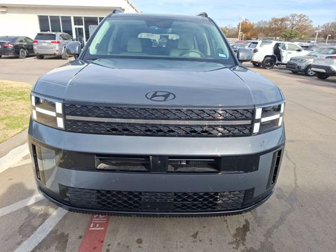 Used 2025 Hyundai Santa Fe Calligraphy image 9