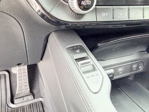 Used 2024 Kia Telluride SX Prestige X-Line image 32