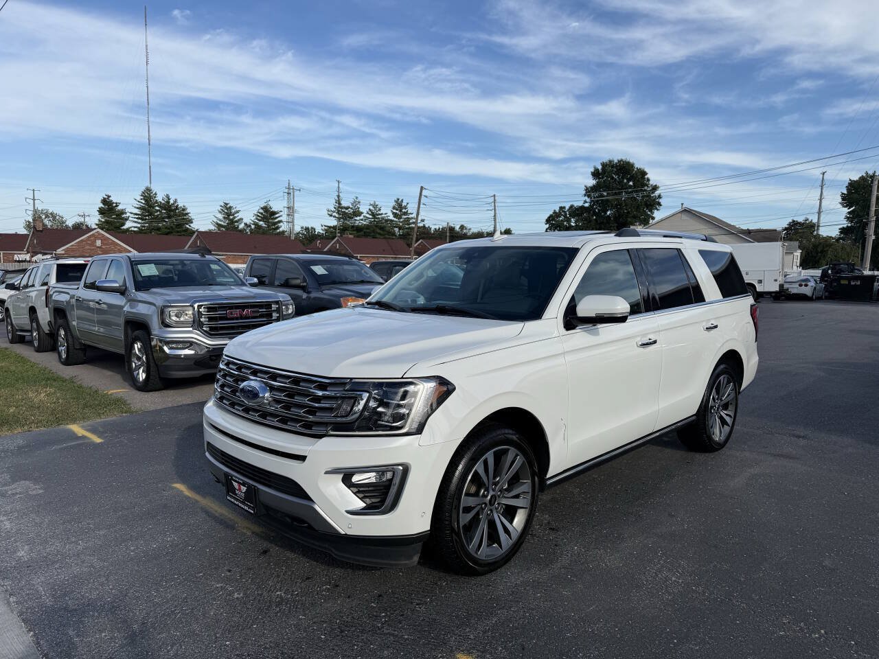 Used 2020 Ford Expedition Limited w/ Equipment Group 302A AWD/4WD image 3