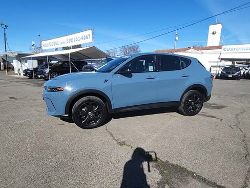 Used 2024 Dodge Hornet GT w/ GT Blacktop Package image 4