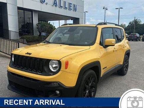 Used 2018 Jeep Renegade Altitude w/ Popular Equipment Group FWD image 1