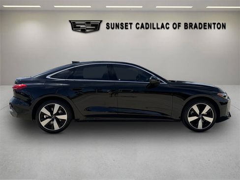 Used 2025 Audi A5 2.0T Premium Plus w/ Premium Plus AWD/4WD image 2