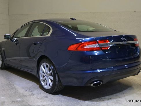Used 2012 Jaguar XF image 3