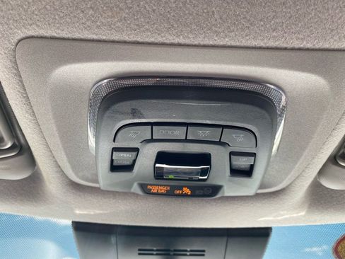 Used 2024 Toyota Corolla Cross XLE w/ Convenience Package image 27