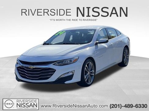 Used 2024 Chevrolet Malibu LT FWD image 1