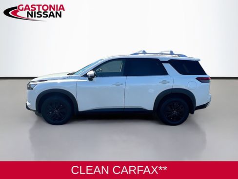 Used 2024 Nissan Pathfinder SL w/ Cargo Package image 5