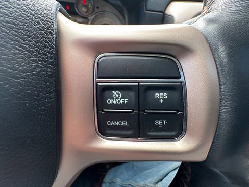 Used 2017 RAM 2500 Longhorn AWD/4WD image 28