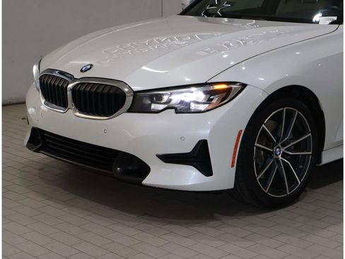 Used 2020 BMW 330i Sedan w/ Driving Assistance Package RWD image 2