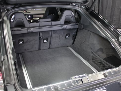 Certified 2023 Porsche Panamera 4 Platinum Edition w/ Assistance Package image 17