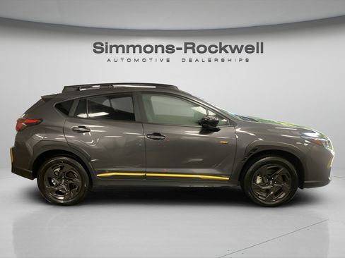 Used 2025 Subaru Forester Premium AWD/4WD image 6