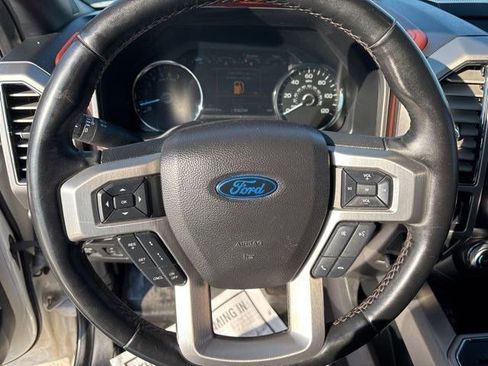 Used 2019 Ford F150 Platinum w/ Equipment Group 701A Luxury image 16