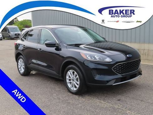 Used 2021 Ford Escape SE w/ Convenience Package AWD/4WD image 1