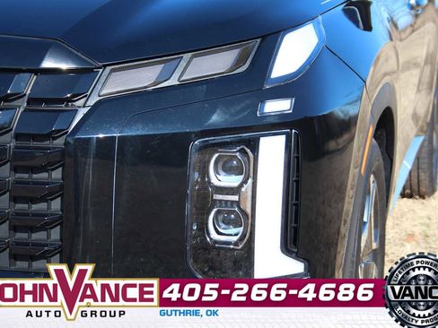 Used 2025 Hyundai Palisade SEL image 3