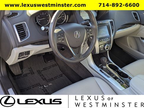 Used 2018 Acura TLX w/ Technology Package image 17