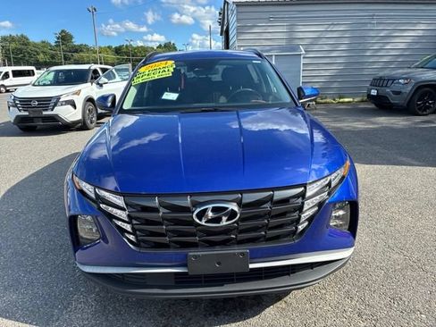 Used 2024 Hyundai Tucson SEL FWD image 2