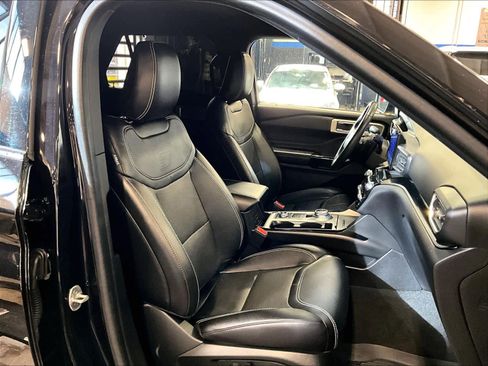 Used 2022 Ford Explorer ST w/ Equipment Group 401A image 14