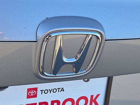 Used 2018 Honda Accord EX image 30