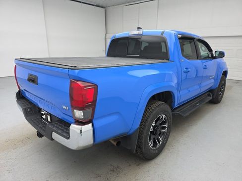 Used 2020 Toyota Tacoma SR5 image 11