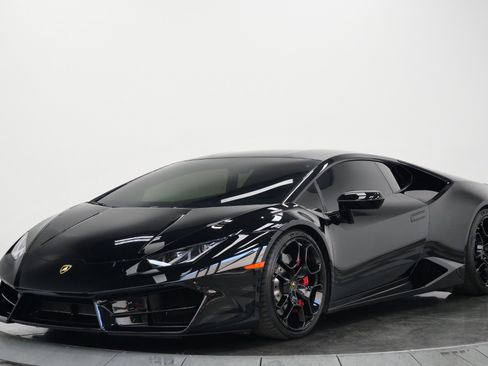 Used 2019 Lamborghini Huracan LP 580-2 RWD image 5