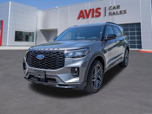 Used 2025 Ford Explorer ST-Line w/ ST-Line Street Pack AWD/4WD image 1
