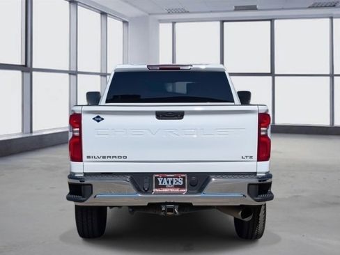 Used 2024 Chevrolet Silverado 2500 LTZ image 5
