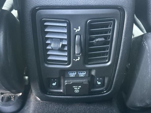 Used 2023 Dodge Durango R/T AWD/4WD image 13
