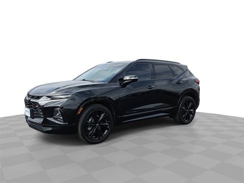 Certified 2022 Chevrolet Blazer RS w/ Enhanced Convenience Package image 4