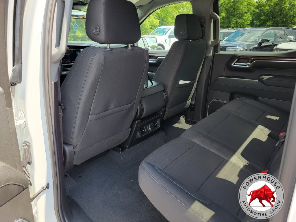 Used 2023 Chevrolet Silverado 1500 LT AWD/4WD image 15
