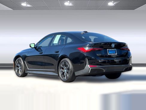 Certified 2023 BMW i4 eDrive35 RWD image 3