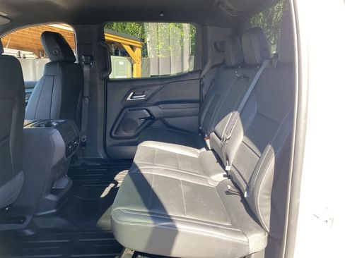 Used 2026 Chevrolet Silverado EV LT AWD/4WD image 16