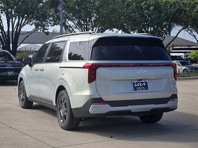 New 2026 Kia Carnival EX