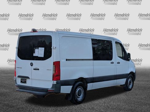 Used 2022 Mercedes-Benz Sprinter 2500 image 10