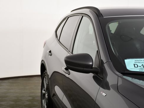 Used 2025 Ford Escape ST-Line AWD/4WD image 14