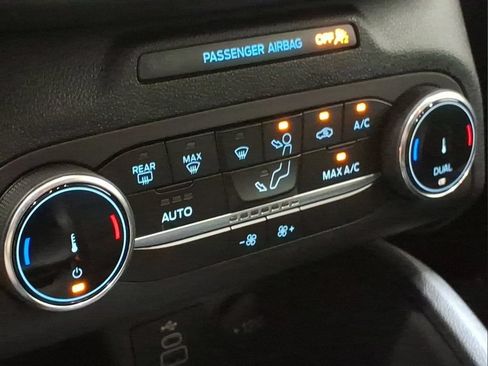 Certified 2026 Ford Escape ST-Line AWD/4WD image 11